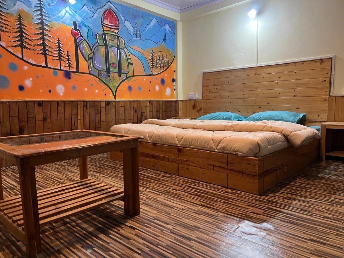 The Vagabond Manali Hostel Bagian luar foto