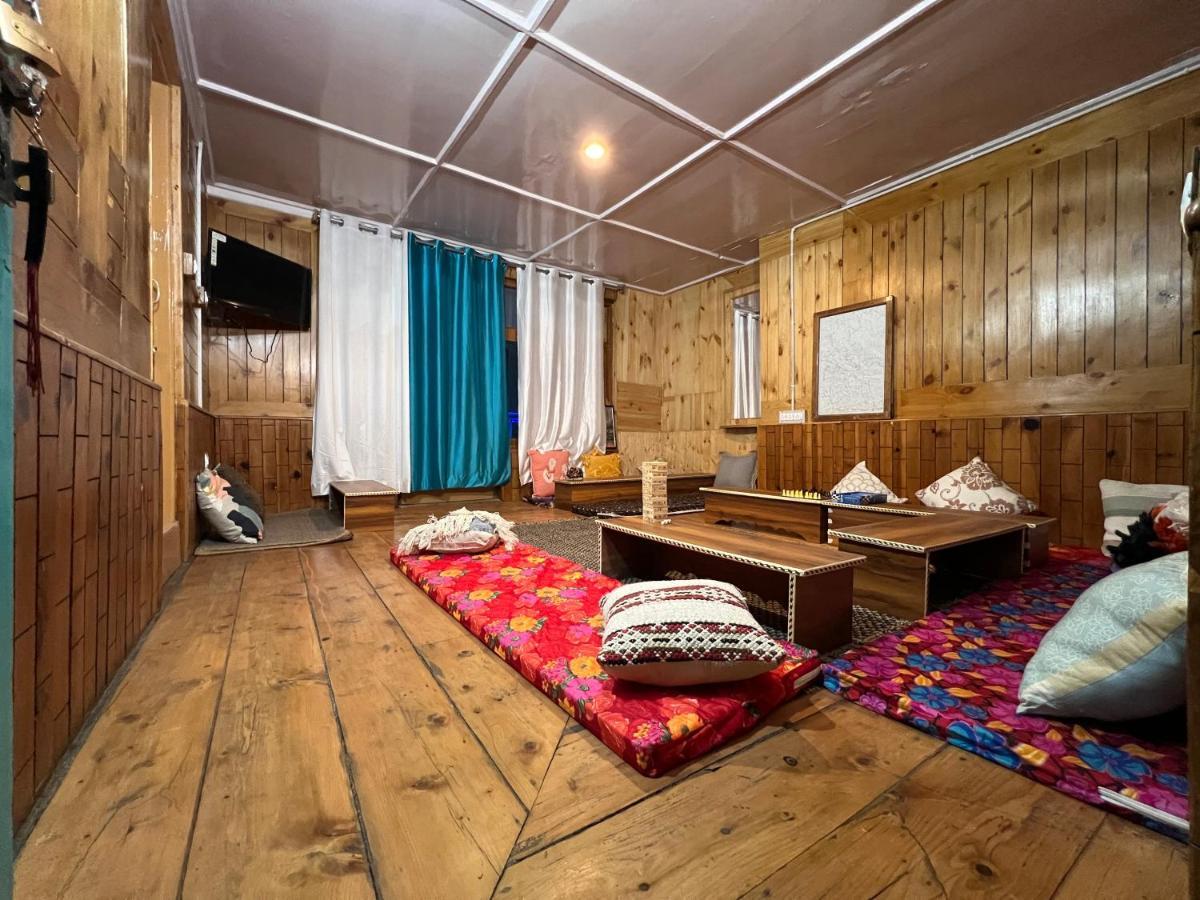 The Vagabond Manali Hostel Bagian luar foto