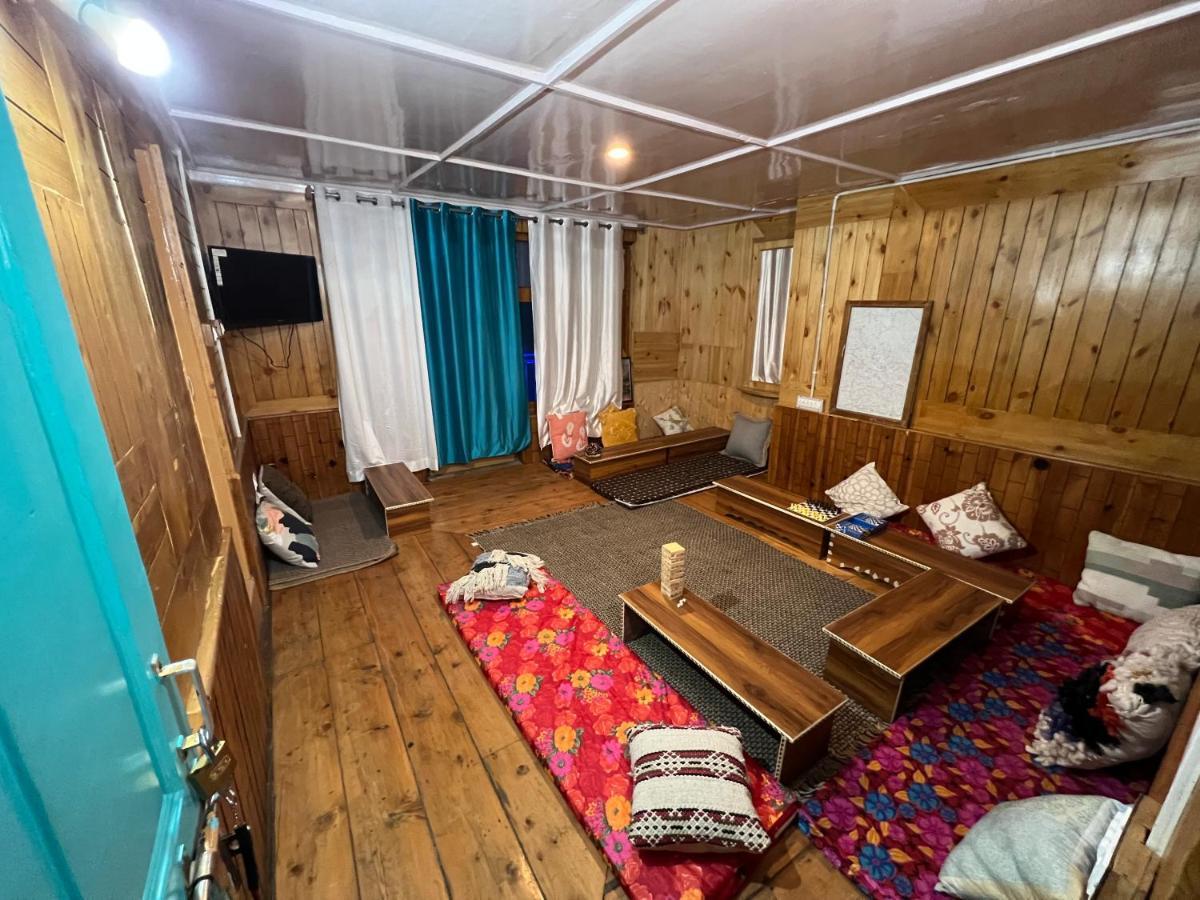 The Vagabond Manali Hostel Bagian luar foto