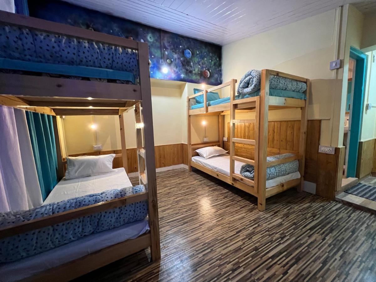 The Vagabond Manali Hostel Bagian luar foto