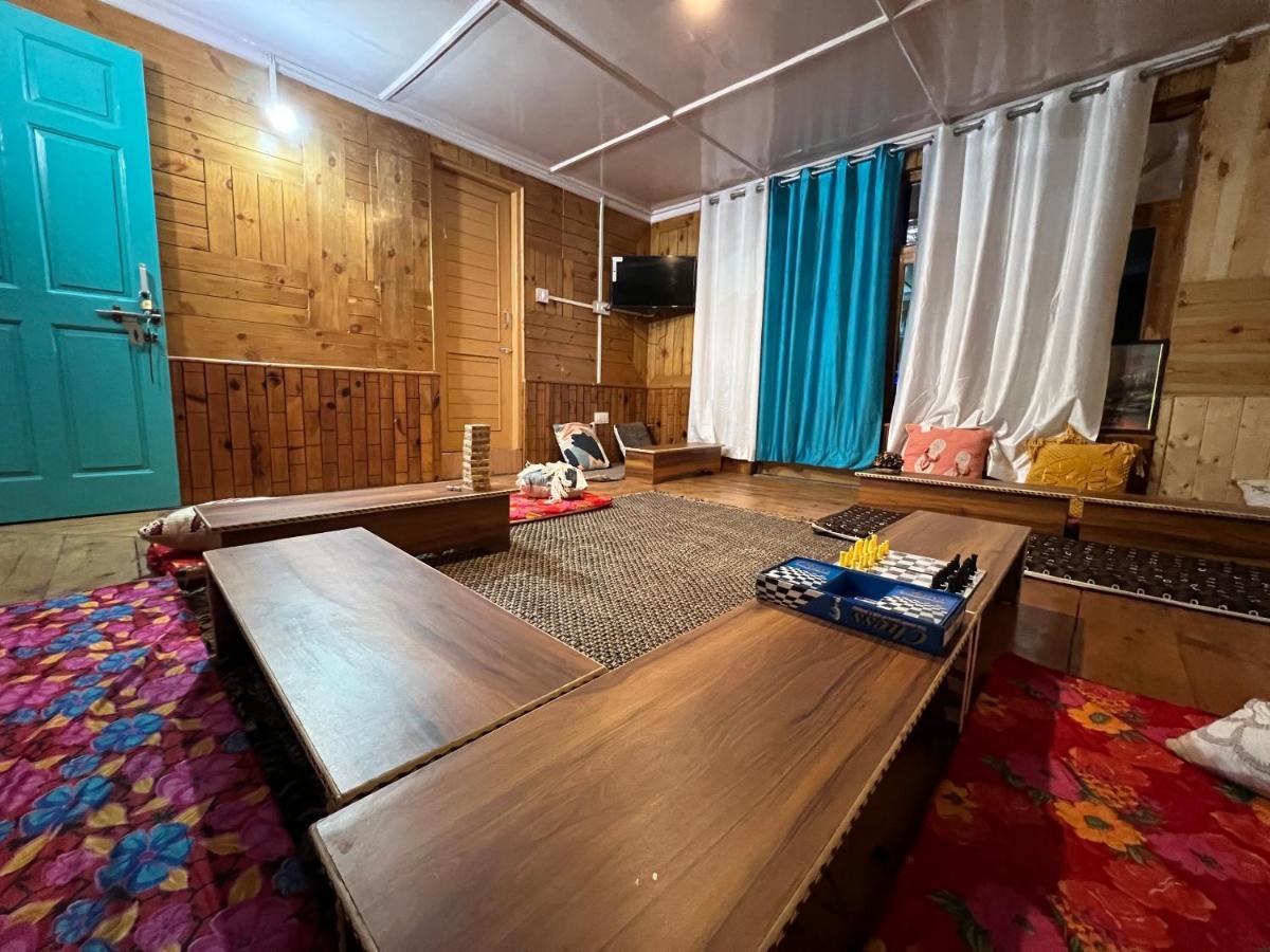 The Vagabond Manali Hostel Bagian luar foto